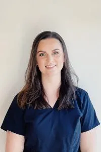 Amanda – Expanded Function Dental Assistant Weierbach  & Genetti Prosthodontics